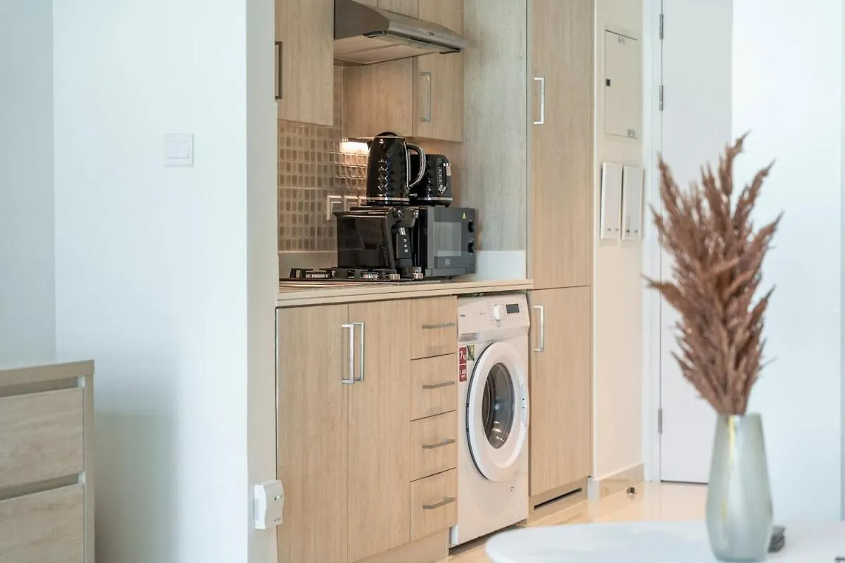 Apartment Cozy Studio With Easy Access To The Beach In Palm Jumeirah! Dubai United Arab Emirates