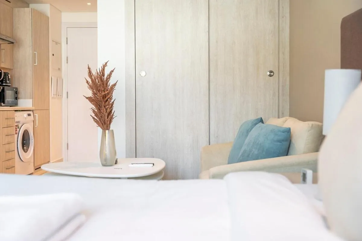 Cozy Studio With Easy Access To The Beach In Palm Jumeirah! Dubai